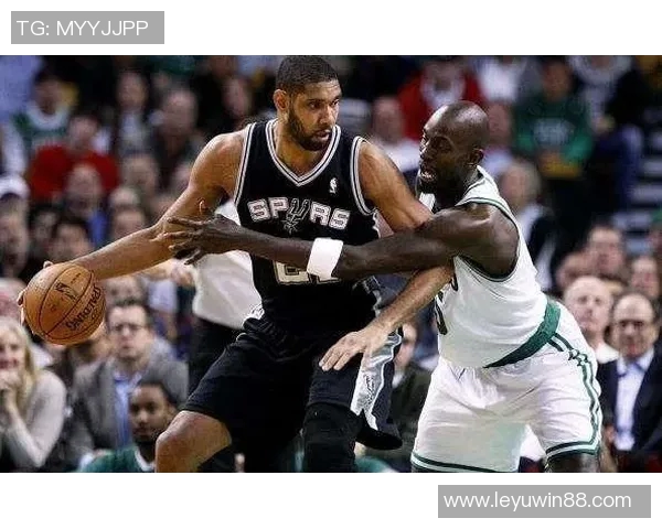 BR评选21世纪最佳篮球阵容邓肯领衔约基奇奥尼尔三位传奇中锋对比分析