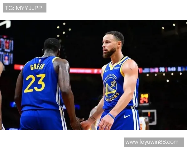 库里赞巴追梦掌控比赛局势末节我只需短暂出场便锁定胜局